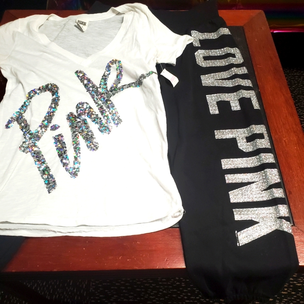 Two piece set t-shirt and joggers